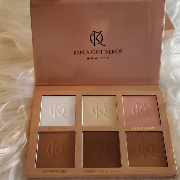 Set & Define Contour Palette - Picture 3 of 7